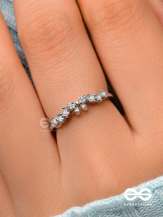 Sparkling Zircon-Studded Adjustable Silver Ring